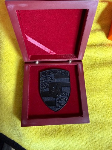Stemma logo cofano porsche - logo,