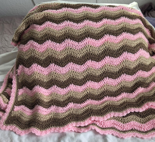 Coperta rosa marrone uncinetto