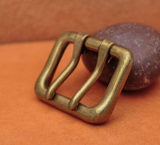 Fibbia per cintura in ottone