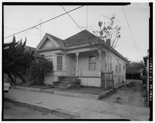 Lencio Beltramo House, 323