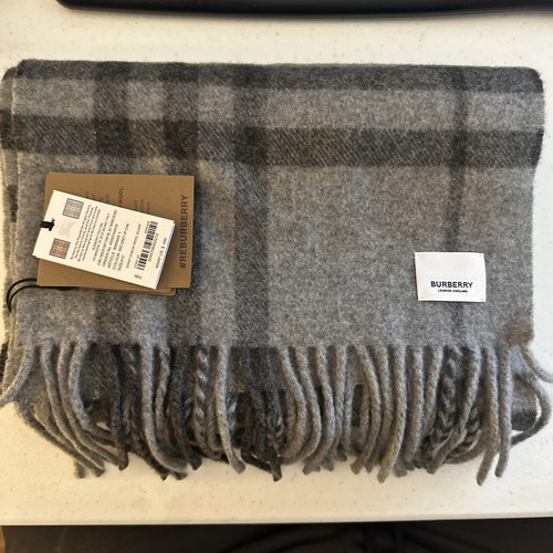 Burberry giant check - burberry,