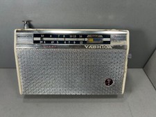 Yashica YT300 2 band radio
