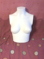 Manichino donna a mezzo busto per intimo, abbigliamento, collane ecc.