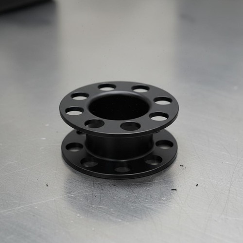 Rocchetto sub materiale pom - da,