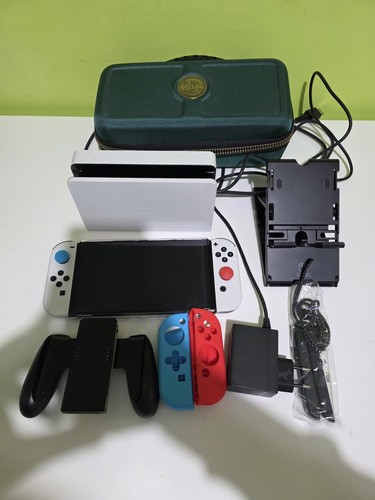 Nintendo switch oled bianca - nintendo,