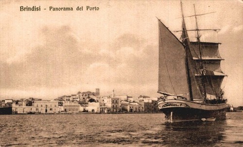 Brindisi panorama del porto - brindisi,