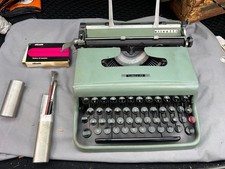 Macchina da Scrivere Olivetti