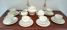 Servizio da tè vintage "Wedgwood of Etruria & Barlaston" Porcellana Inglese