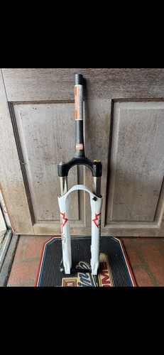 Marzocchi 320 carbon - 29", fork