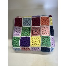 Coperta all'uncinetto quadrata