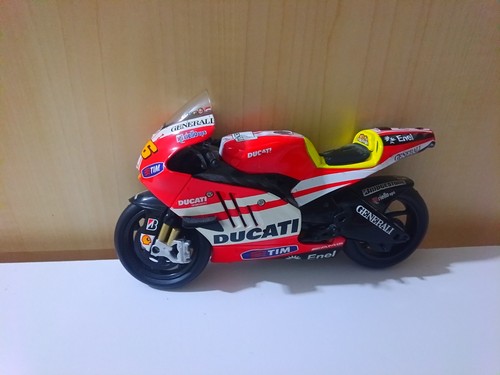 Modellino ducati desmosedici - modellino,