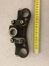 piastra superiore forcella paioli D. 30 interasse 15cm usata ciclomotore malagut