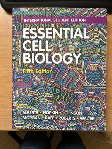 Essential cell biology - cell, by