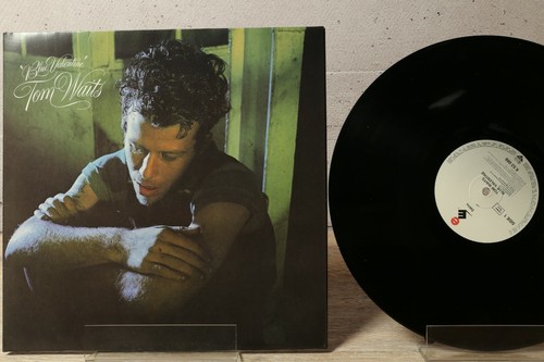 Tom waits album blue valentine - waits,
