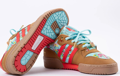 Adidas unheardof rivalry - x,