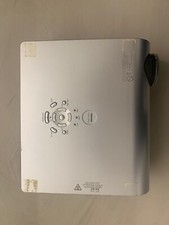 PROIETTORE TOSHIBA TDP-S20 1024 X 768 USATO OTTIME CONDIZIONI CINEMA E LAVORO