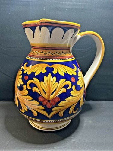 Brocca maiolica dipinta a - maiolica,