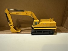 Escavatore Cat 245 NZG scala