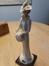 Giuseppe Armani Figurina