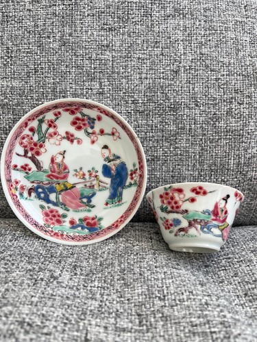 Tazza piattino figurativo - e,