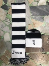 1 SCIARPA E CAPPELLO JUVENTUS