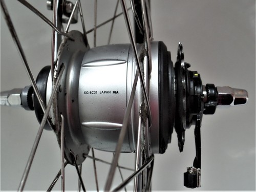 Ruota posteriore con mozzo - 28,