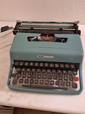 MACCHINA DA SCRIVERE OLIVETTI LETTERA 32 PORTATILE UNICO PROPRIETARIO