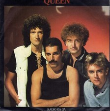 QUEEN 7' 45 Giri 1984 RADIO GAGA / I GO CRAZY- EMI - INGHILTERRA