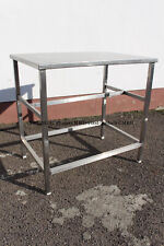 Tavolo da lavoro in acciaio