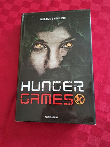Hunger games suzanne - hunger,