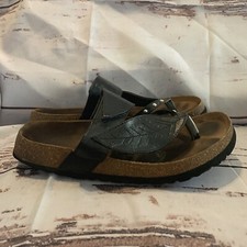BETULA BIRKENSTOCK Bombay sandalo tanga in pelle nero foglia borchie in metallo US 10