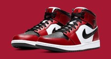 Nike Air Jordan 1 Mid Chicago