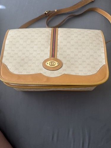 Vtg gucci micro crossbody - gucci,