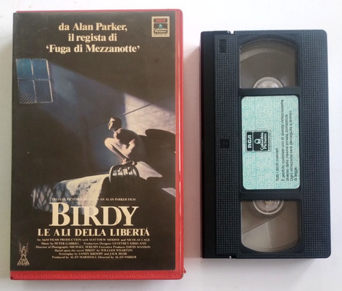 Vhs birdy ali della - le,