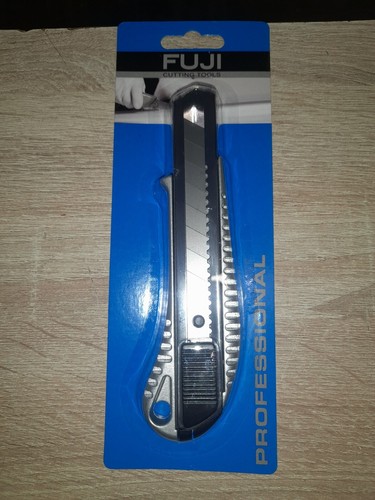 Coltello taglierino cutter - coltello,
