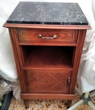 COPPIA DI COMODINI LEGNO DI MOGANO CON INTARSIO ED ELEGANTE MARMO NERO STRIATO