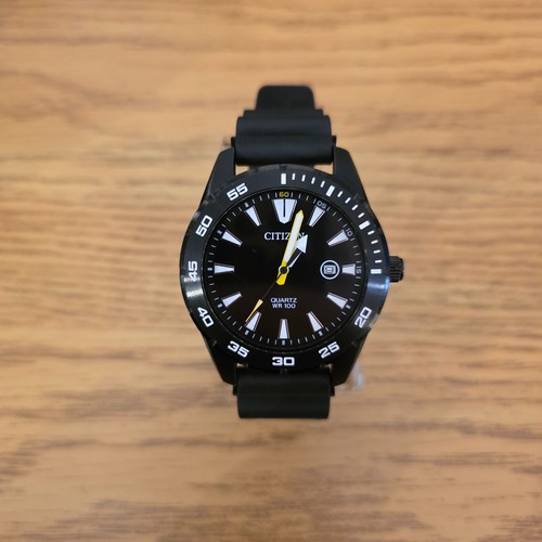 Citizen quartz pre diver - quartz, "pre-diver"