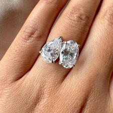 4 Ct Pear/Oval-Cut E/VS1 Lab