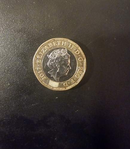 Rare pièce one - one, 2017