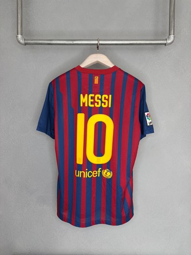 Barcelona lionel messi - •,