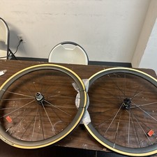 Cerchione freno tubeless o