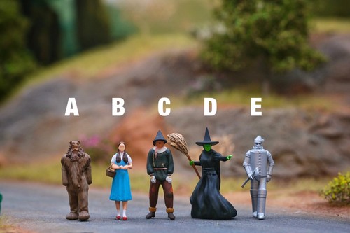 Figurina miniatura mago - , di