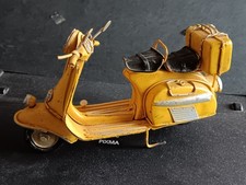 Modellino VESPA in lamiera Scooter Vespa in latta