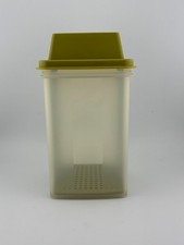 Vintage Tupperware Pickle