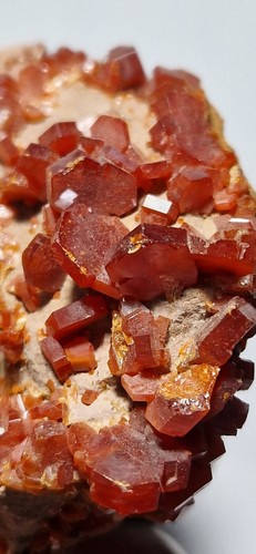 Minerale vanadinite cristalli - vanadinite,