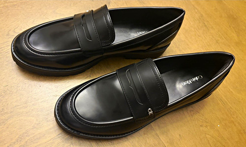 Scarpe eleganti mocassino