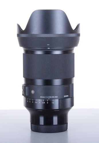 Sigma 2 obiettivo dg - f/1.2,