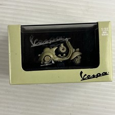 Nuovo Ray 1:32 Diecast Piaggio