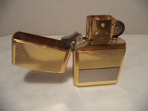 Zippo lighter vintage brass - ,