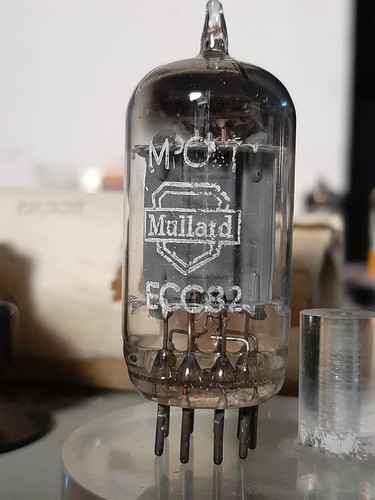 Ecc82 12au7 mullard label - ecc82/,